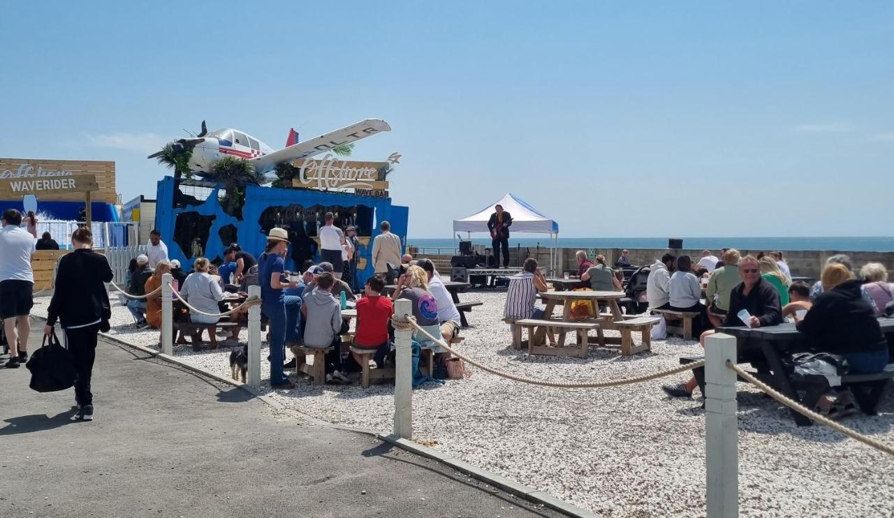 Olympic Holiday Caravan Hotel Селси Екстериор снимка