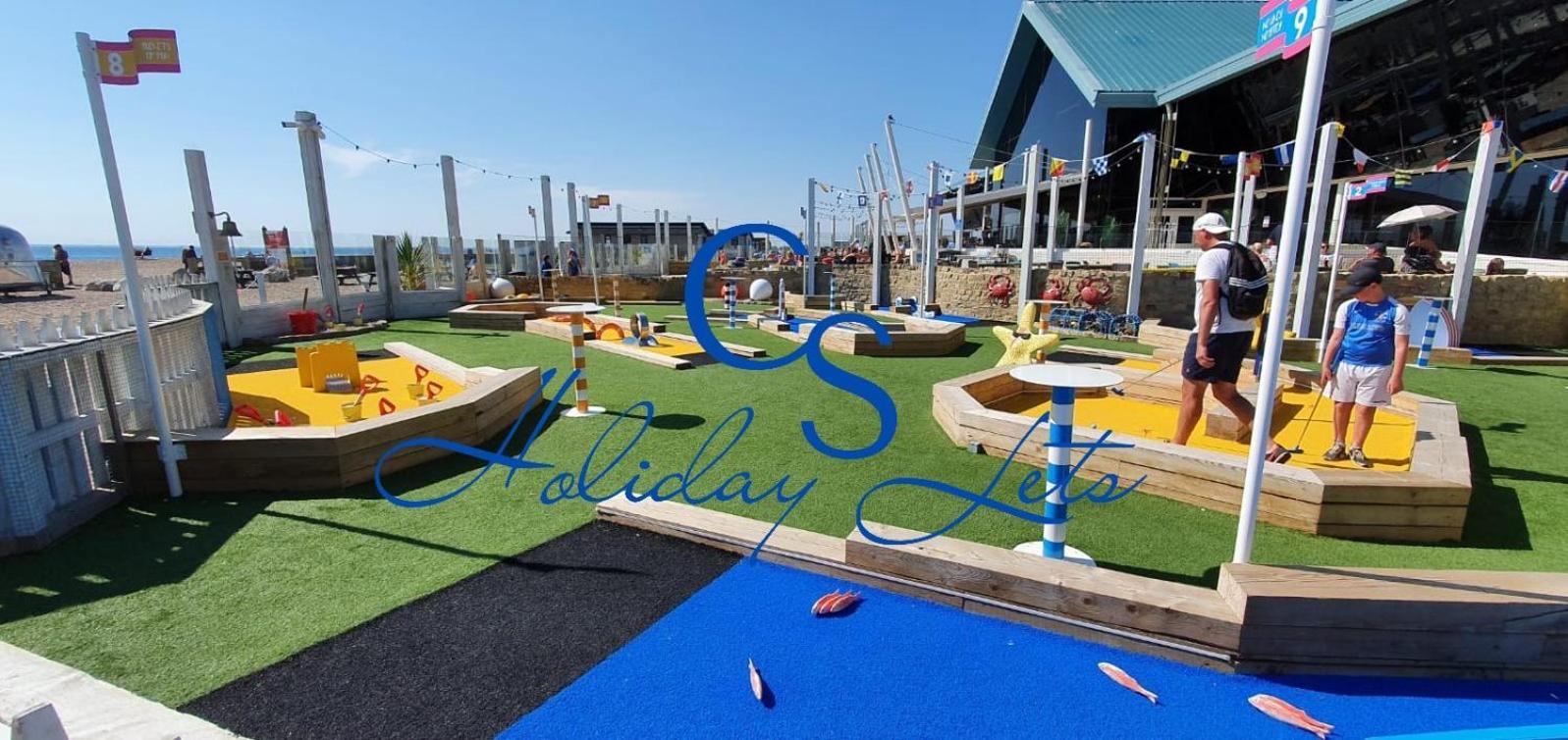 Olympic Holiday Caravan Hotel Селси Екстериор снимка